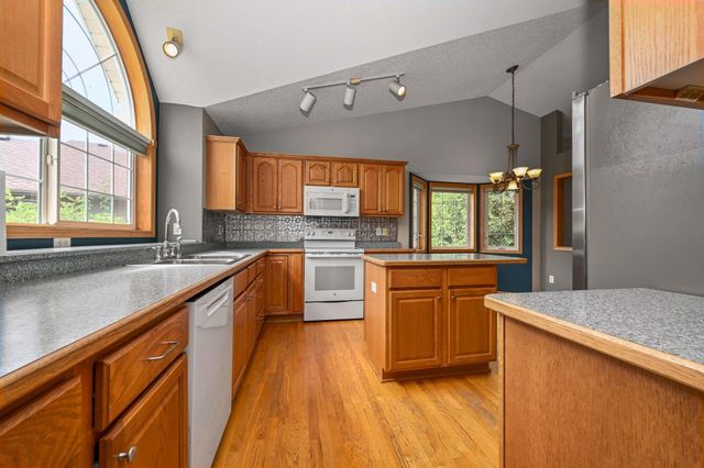 4715 190th Street W, Farmington, MN 55024