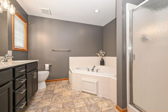 4715 190th Street W, Farmington, MN 55024