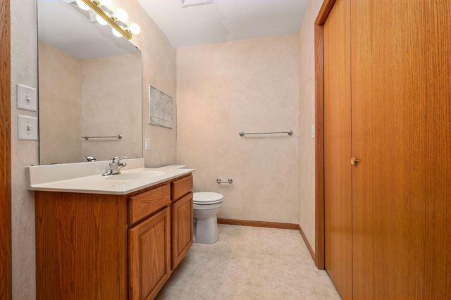 4715 190th Street W, Farmington, MN 55024