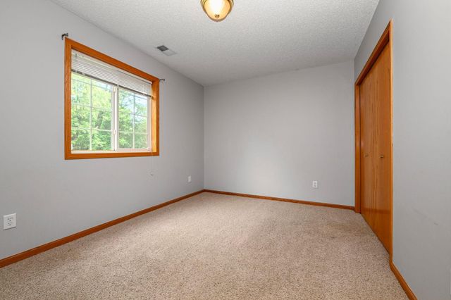 4715 190th Street W, Farmington, MN 55024