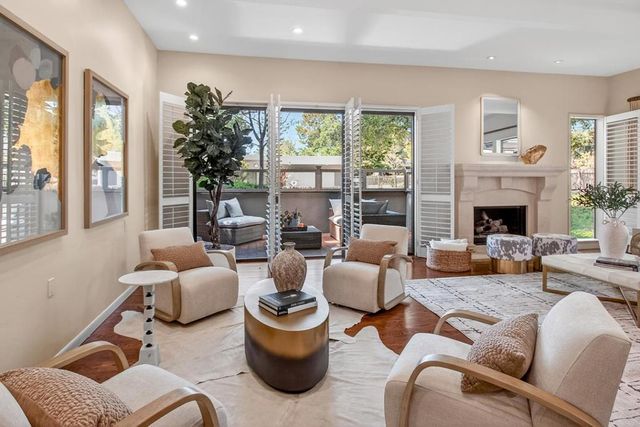 10 Mansion Court 713, Menlo Park, CA 94025