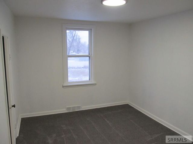 127 W 1st S, Teton, ID 83451