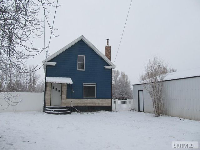 127 W 1st S, Teton, ID 83451