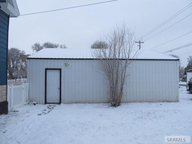 127 W 1st S, Teton, ID 83451