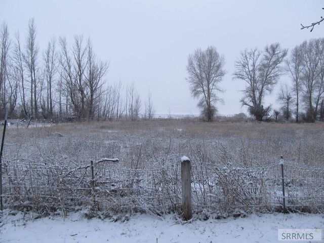 127 W 1st S, Teton, ID 83451