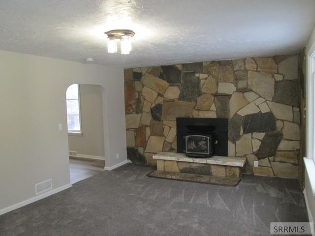 127 W 1st S, Teton, ID 83451