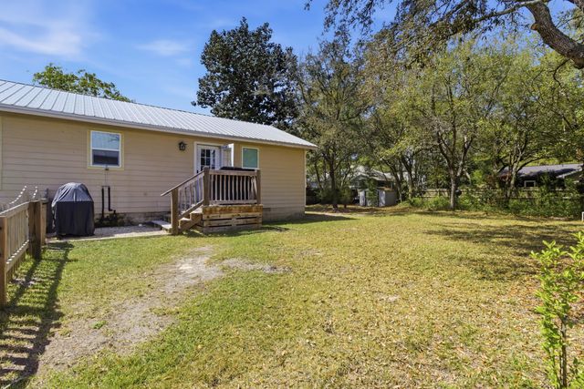 252 Morrison Avenue, Santa Rosa Beach, FL 32459