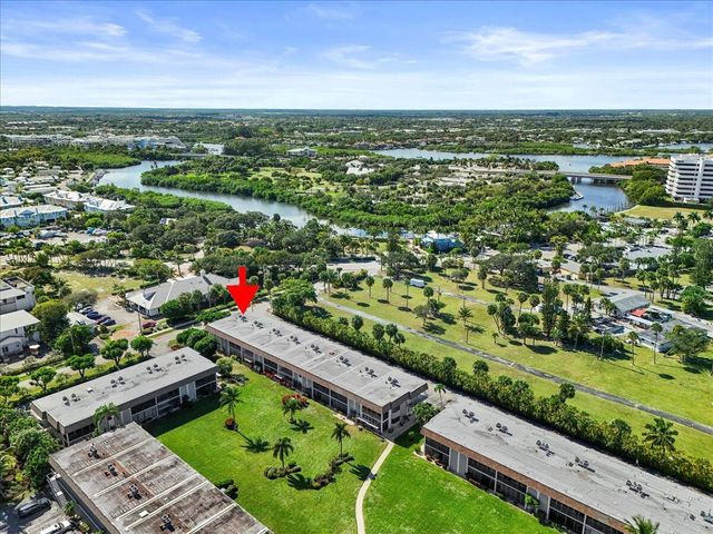 755 Saturn Street H101, Jupiter, FL 33477