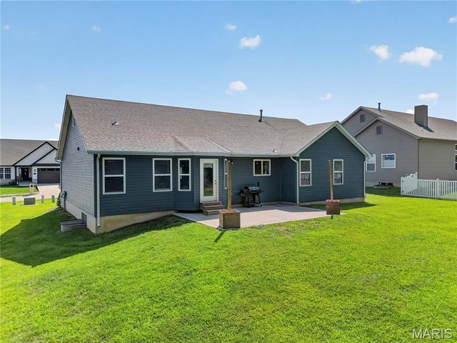 178 Austin Oaks Drive, Moscow Mills, MO 63362