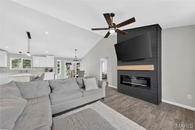 178 Austin Oaks Drive, Moscow Mills, MO 63362