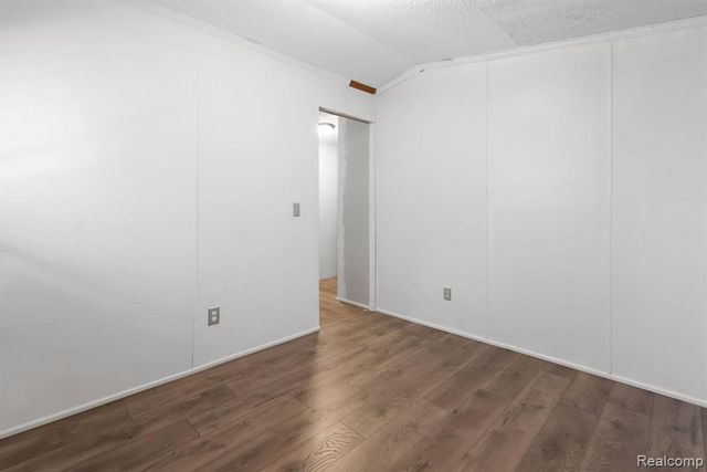 351 North Squirrel Rd, Auburn Hills, MI 48326