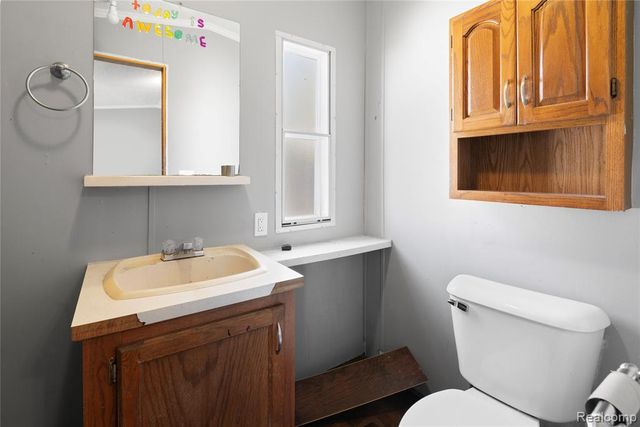 351 North Squirrel Rd, Auburn Hills, MI 48326