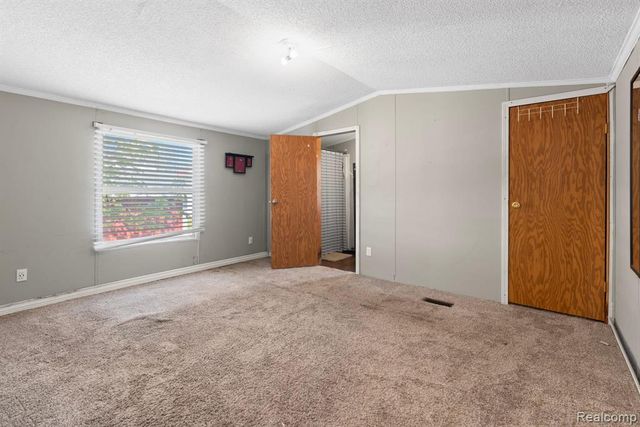 351 North Squirrel Rd, Auburn Hills, MI 48326