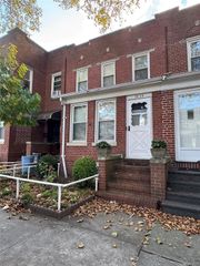 7854 75th Street, Glendale, NY 11385
