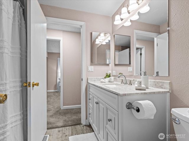 1030 204th Place SE, Bothell, WA 98012