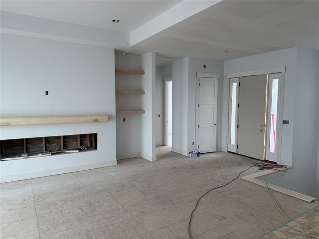 4732 144th Street, Urbandale, IA 50323