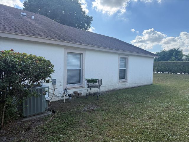 13036 Meadowbreeze Drive, Wellington, FL 33414