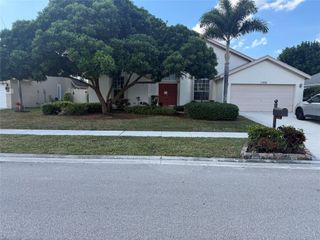 13036 Meadowbreeze Drive, Wellington, FL 33414