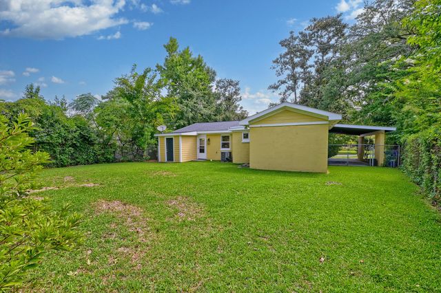 5 Briarcliff Drive, Charleston, SC 29407