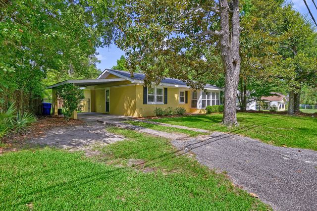 5 Briarcliff Drive, Charleston, SC 29407
