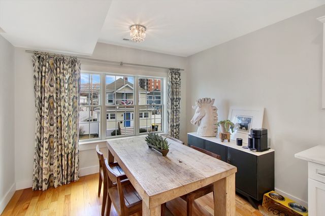 10 Berkley Rd A, Hull, MA 02045