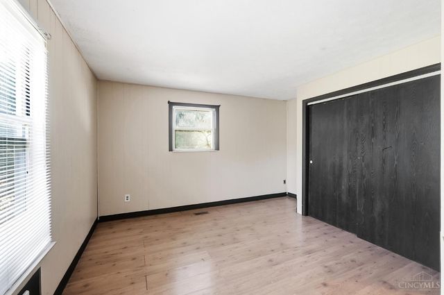 4 Gambier Circle, Greenhills, OH 45218