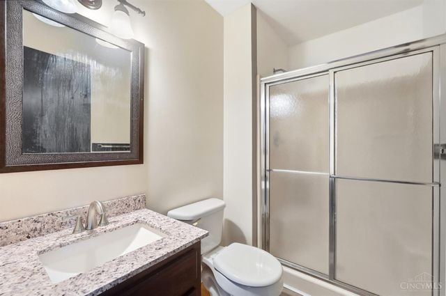 4 Gambier Circle, Greenhills, OH 45218
