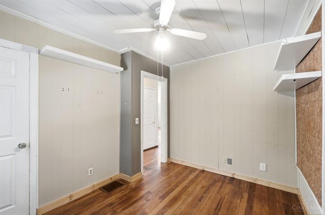 4 Gambier Circle, Greenhills, OH 45218