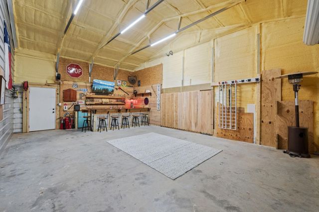 376 Jill Street, Shepherd, TX 77371