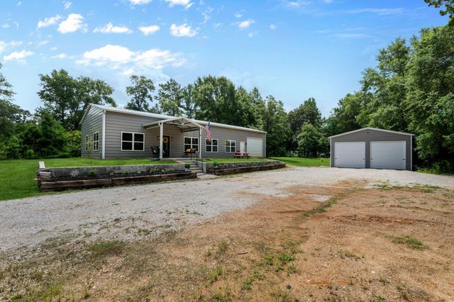 376 Jill Street, Shepherd, TX 77371