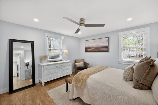 73 Braeburn Court, East Falmouth, MA 02536