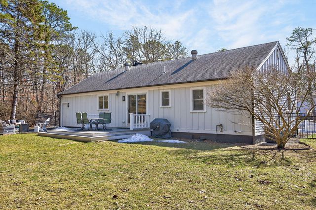 73 Braeburn Court, East Falmouth, MA 02536