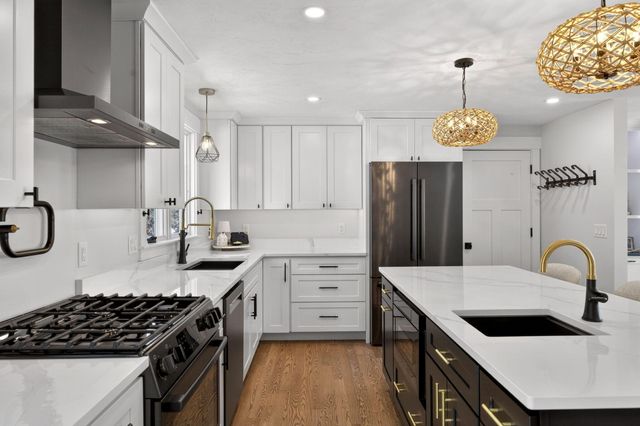 73 Braeburn Court, East Falmouth, MA 02536