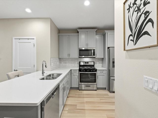 418 FINN WAY, Dunedin, FL 34698