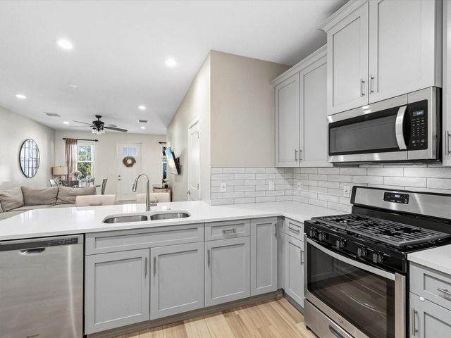 418 FINN WAY, Dunedin, FL 34698