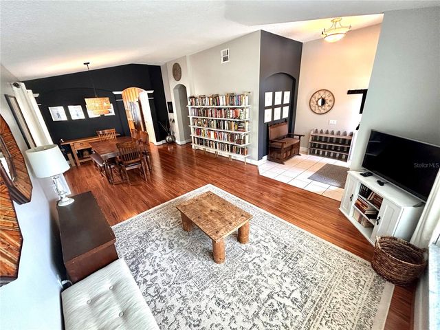 1737 SETTING SUN LOOP, Casselberry, FL 32707