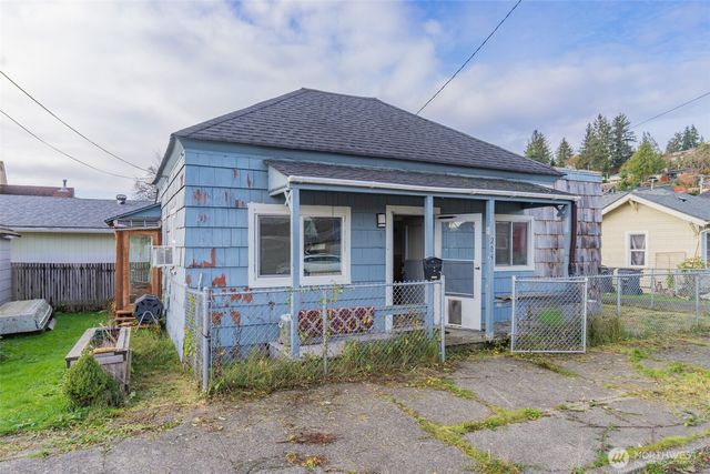 205 Jefferson Street, Hoquiam, WA 98550