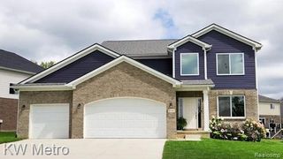 53188 Woodland Meadows Drive, Chesterfield, MI 48047