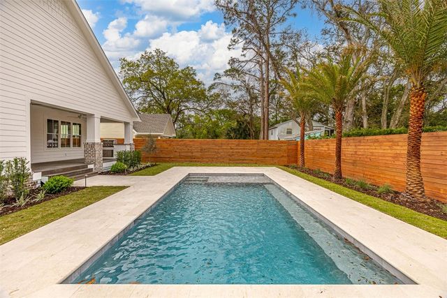 413 Ashantilly Ave, St Simons Island, GA 31522