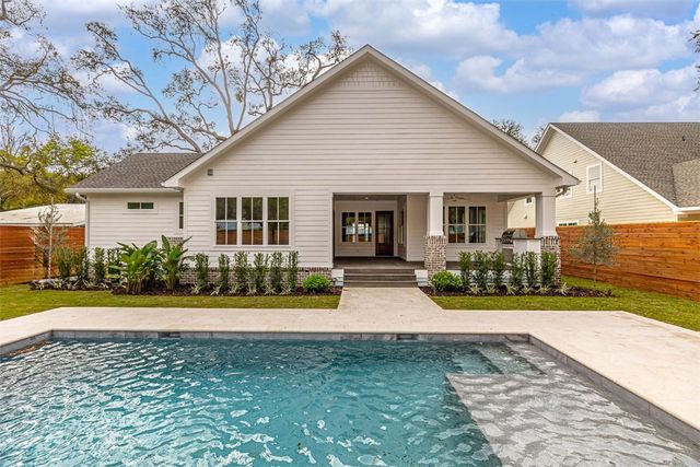 413 Ashantilly Ave, St Simons Island, GA 31522