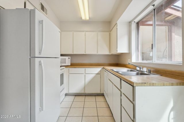 2605 E Lemon Street, Tempe, AZ 85288