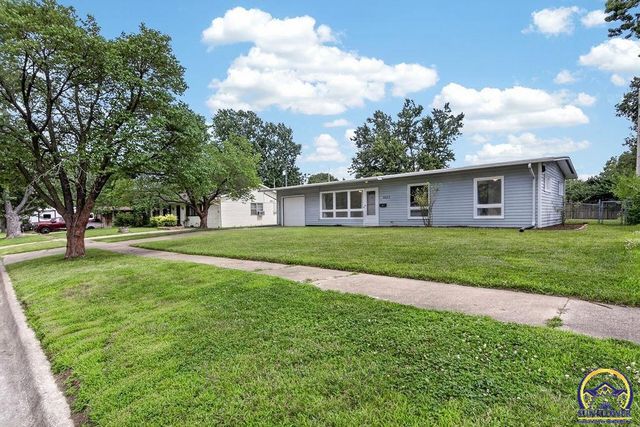 5517 SW 17th TER, Topeka, KS 66604