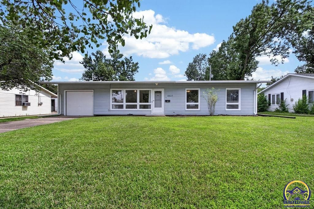 5517 SW 17th TER, Topeka, KS 66604