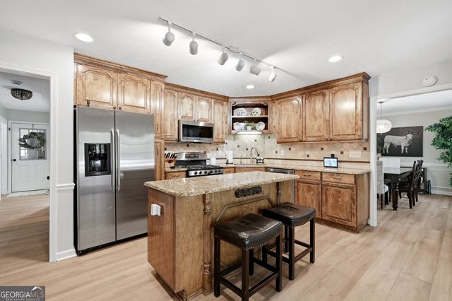 2430 Little John Lane, Cumming, GA 30040