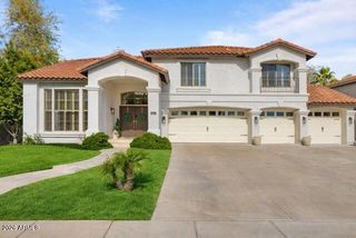 1390 E HORSESHOE Drive, Chandler, AZ 85249