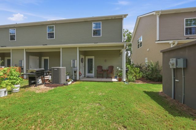 201 Twin Rivers Drive, Wando, SC 29492