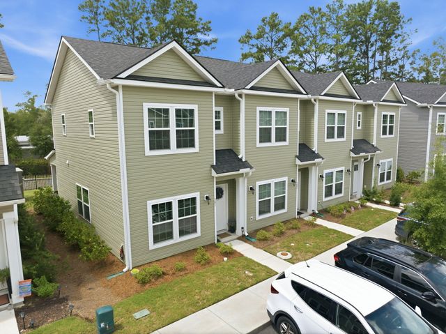 201 Twin Rivers Drive, Wando, SC 29492