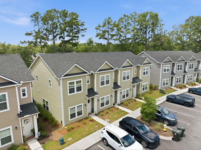 201 Twin Rivers Drive, Wando, SC 29492