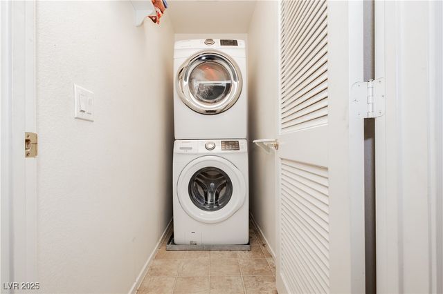 9289 Nerone Avenue, Las Vegas, NV 89148