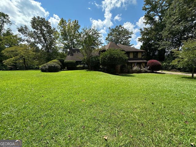 2145 Hampton Trail SE, Conyers, GA 30013